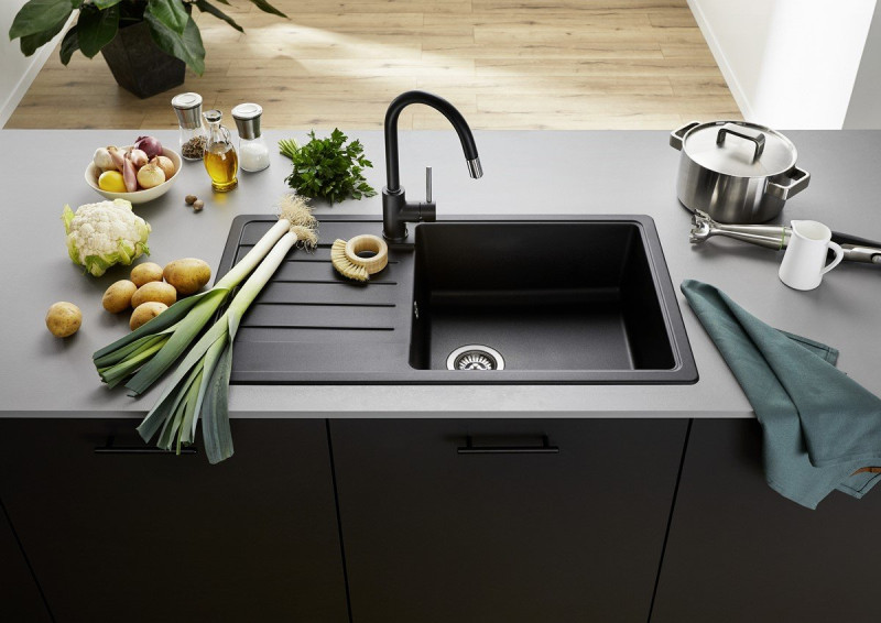 Batérie a kuchynské dresy